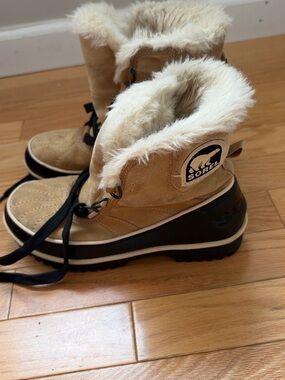 Sorel Tan Suede Faux-Fur Winter Boots with Black Sole